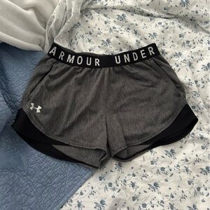 Black Under Armor Shorts Size S